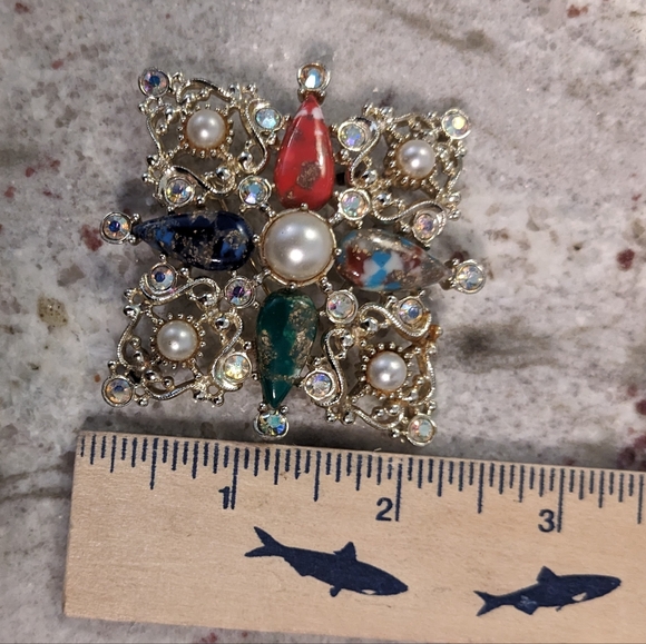 Sarah Coventry Jewelry "Galaxy" Maltese Cross Brooch Pin 1960's Rhinestone EUC - Picture 9 of 10